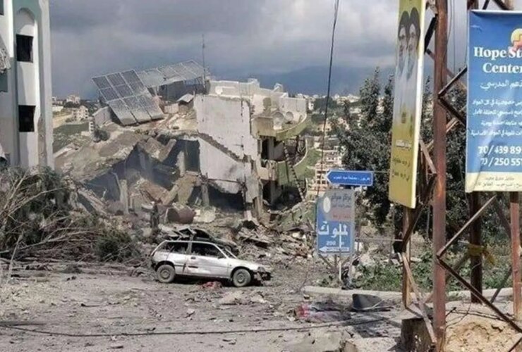 گفتگوی نبیه بری با سفیر مصر برای آتش بس در لبنان 33 گفتگوی نبیه بری با سفیر مصر برای آتش بس در لبنان