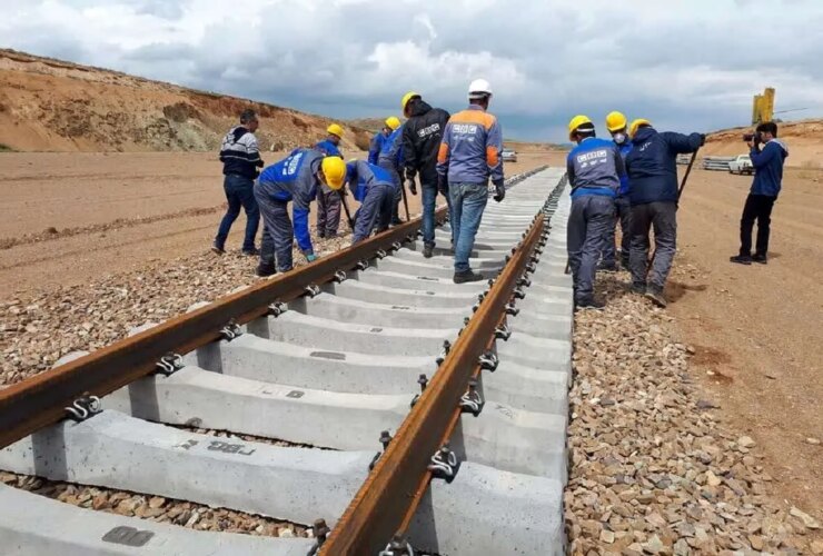 راه آهن بهرام ری شروع به کار کرده است؟