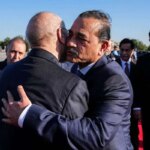 تصاویر: قالیبافان در حال بازگشت از پاکستان