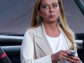 واکنش نخست وزیر ایتالیا به اظهارات ترامپ درباره پاپ 9 واکنش نخست وزیر ایتالیا به اظهارات ترامپ درباره پاپ