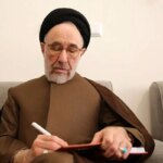 پیام تسلیت سید محمد خاتمی در پی درگذشت آیت الله موسوی تبریزی