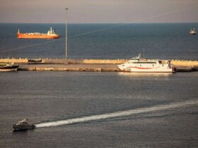 بالاخره کشتی ها از محاصره تنگه هرمز عبور کردند یا خیر؟ 8 بالاخره کشتی ها از محاصره تنگه هرمز عبور کردند یا خیر؟