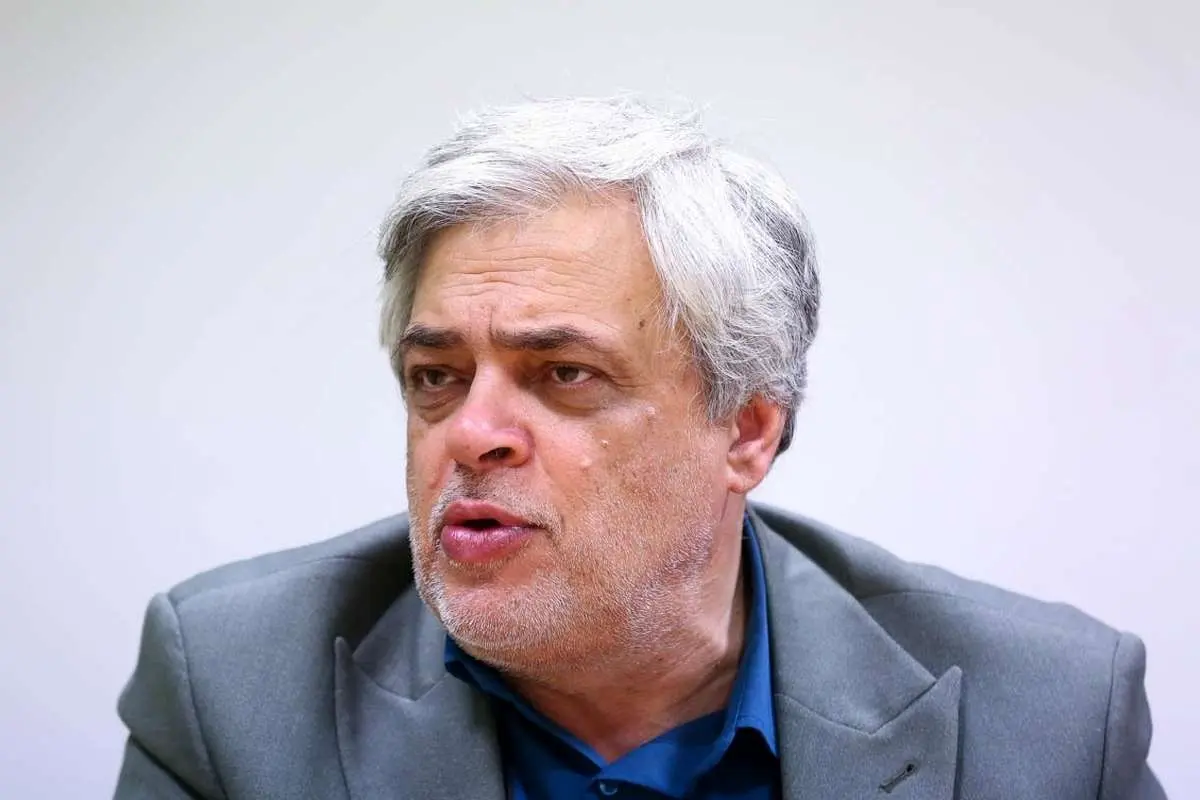 مهاجری: انتخابات را به تعویق بیندازید