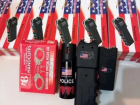 کشف انواع تیزر و گاز اشک آور آمریکایی در پاسگاه های بسیج خدابنده