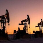 چرا قیمت نفت در حال کاهش است؟