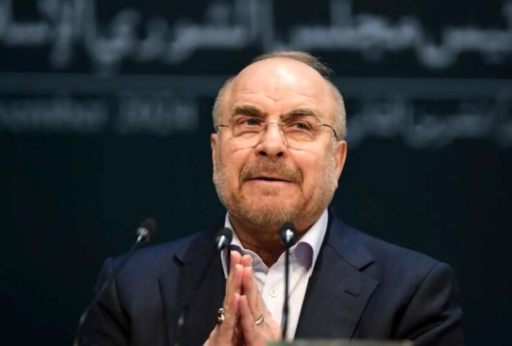 کلیباف: در محاصره کشوری با این مرزها موفق باشید