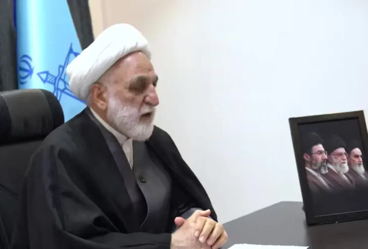 آژه ای: همه کارکنان نظام باید به صورت کامل در صحنه حضور داشته باشند