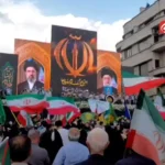 اجرای سرود جمهوری اسلامی در میدان انقلاب