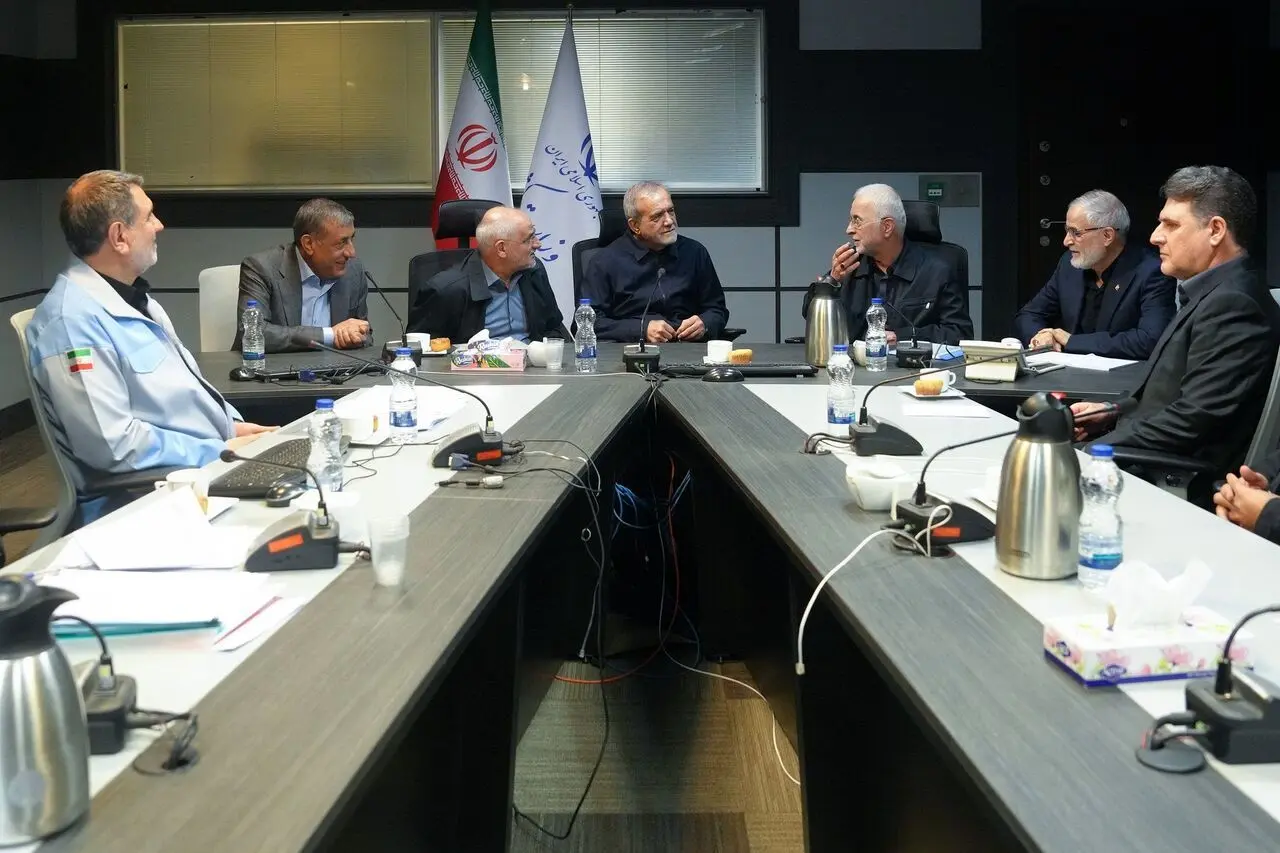 اظهارات پزشکان در خصوص واگذاری اختیارات به مدیران استانی