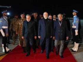 اولین تصویر از هیئت ایرانی در حال کار بر روی متن مذاکره 8 اولین تصویر از هیئت ایرانی در حال کار بر روی متن مذاکره