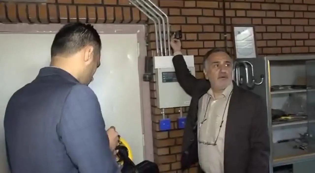 اولین عکس های فرودگاه مهرآباد پس از جنگ