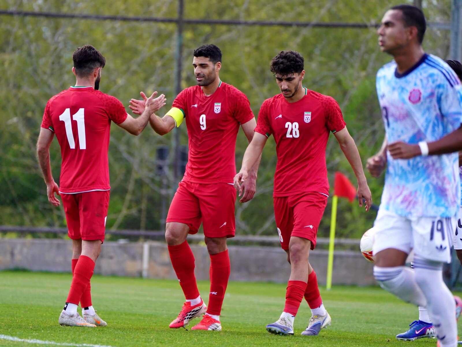 بدون ایران ایتالیا خوشحال می شود!