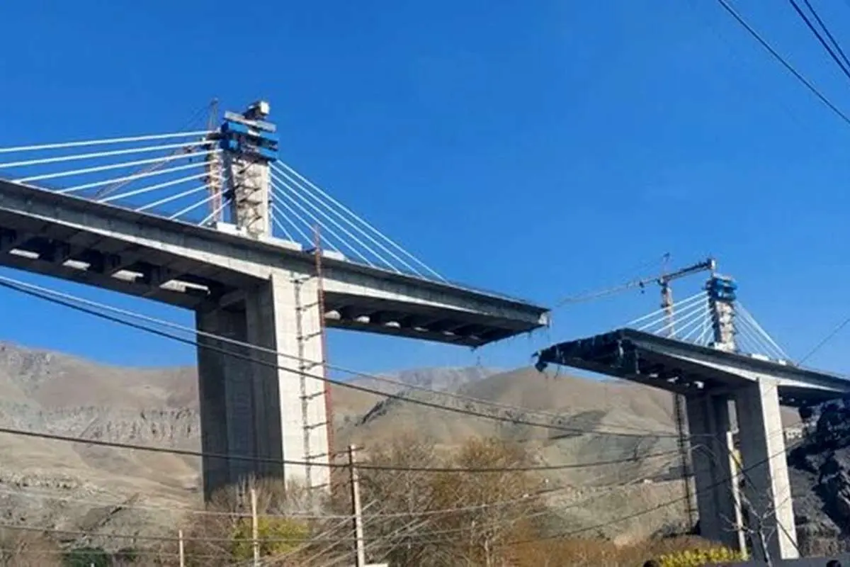     بررسی فنی ستون های پل کرج