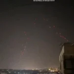 برگزاری جشن ها و اعتراضات در بیروت در پی آغاز آتش بس