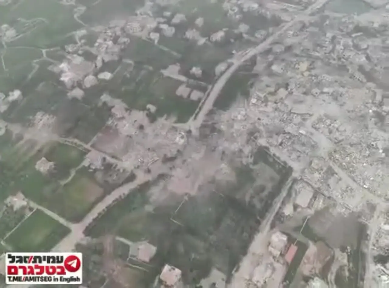 تصاویر هوایی بنت جبیل پس از حمله