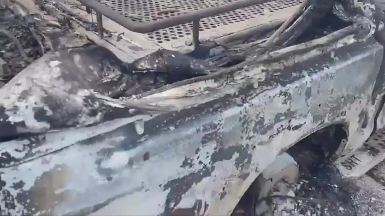 حمله مستقیم به خودروی هلال احمر در فارس 1 حمله مستقیم به خودروی هلال احمر در فارس