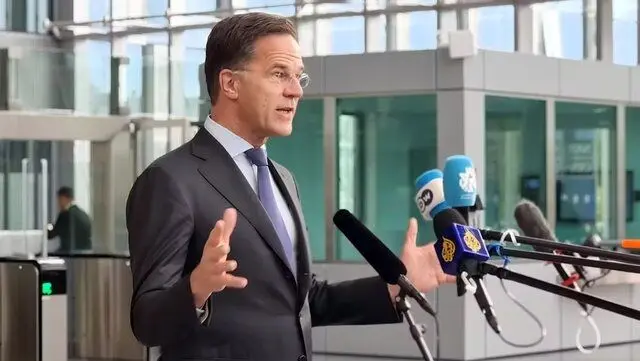 دبیرکل ناتو: ما از آمریکا حمایت می کنیم