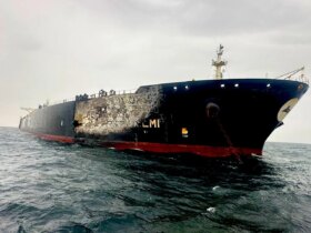 عبور نفتکش عراقی از تنگه هرمز