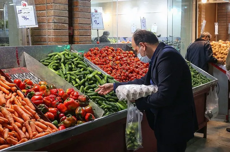 قیمت گوجه فرنگی به 100 هزار تومان رسید