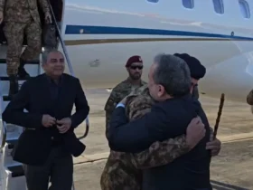 لحظه ای که عاصم منیر به تهران آمد 9 لحظه ای که عاصم منیر به تهران آمد