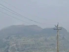 لحظه شلیک پلیس به سمت هلیکوپترهای جنگی آمریکایی