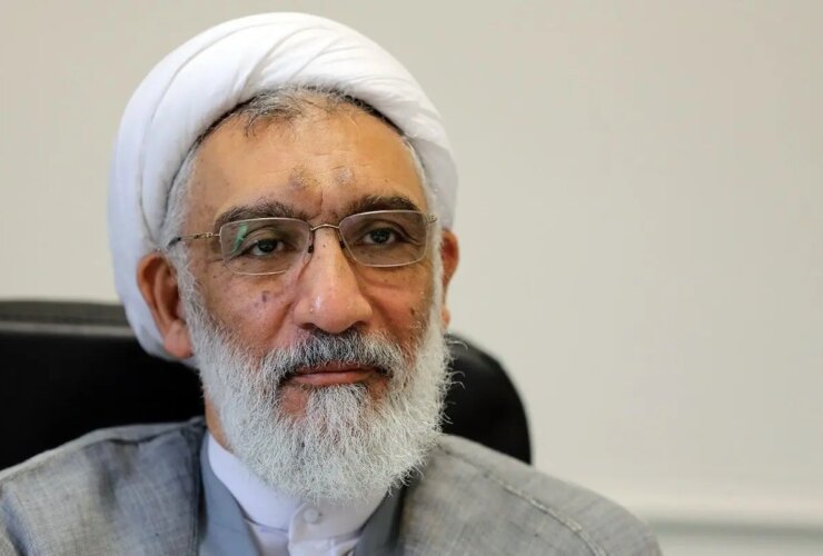 مصطفی پورمحمدی: تنگه هرمز پاس گل آمریکا مقابل ایران بود