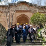 نمایندگان مجلس به کاخ سعدآباد رفتند