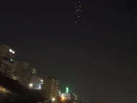 نمایی از موشک ایران از اسرائیل