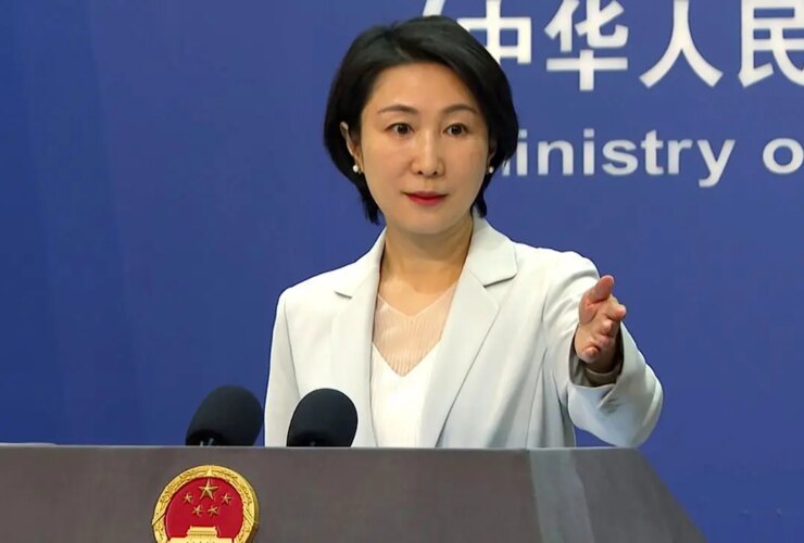 واکنش چین به حمله آمریکا به زیرساخت‌های ایران: تهران در مقابل فشارها سر فرود نمی‌آورد