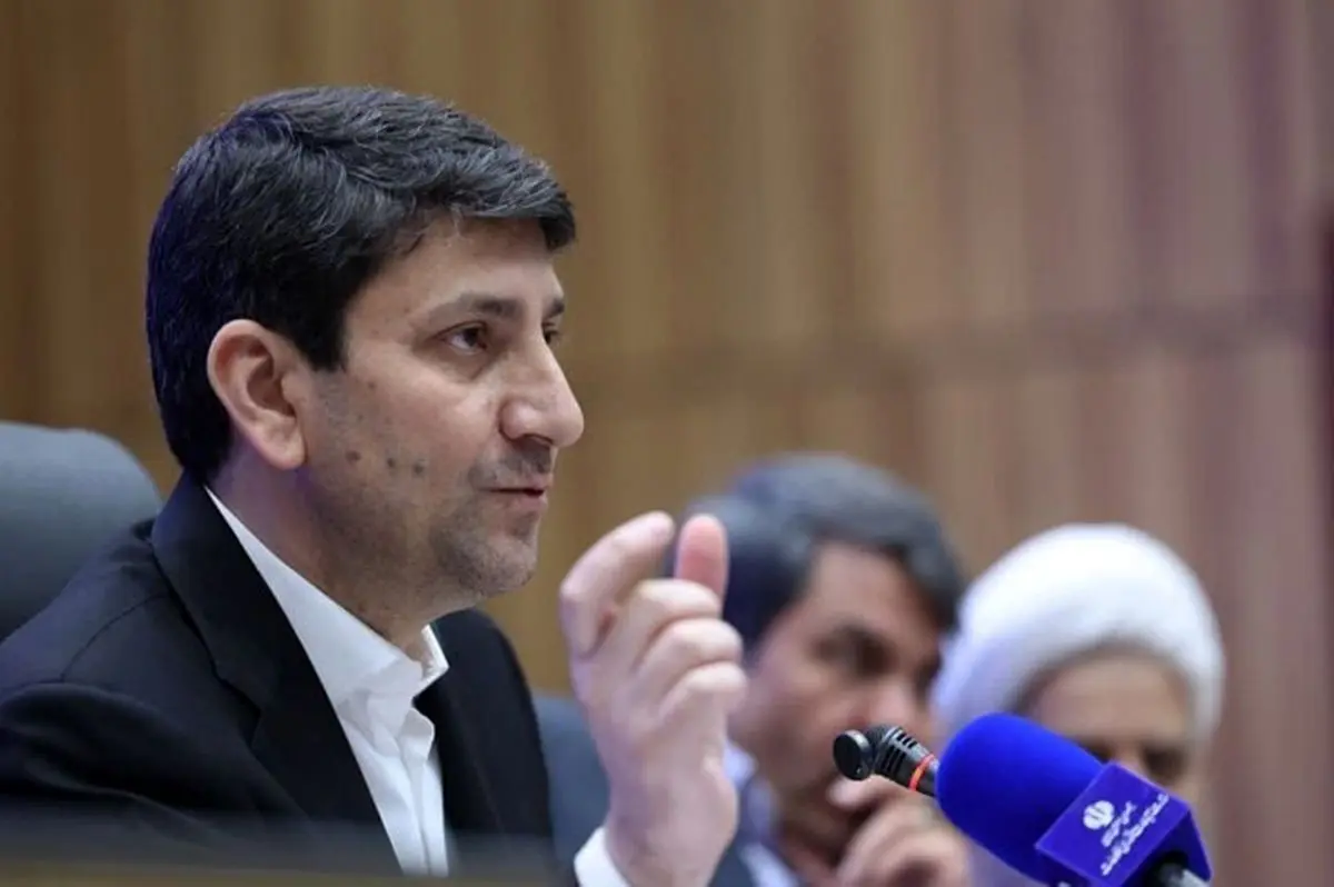 وزیر ارتباطات: اینترنت کلاس درس یا لیست سفید مهم نیست. اینترنت حق همه مردم است