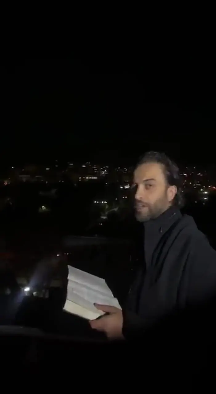 ویدئو؛ واکنش بنیامین بهادری؛ زندگی شبانه روی پل طبیعی