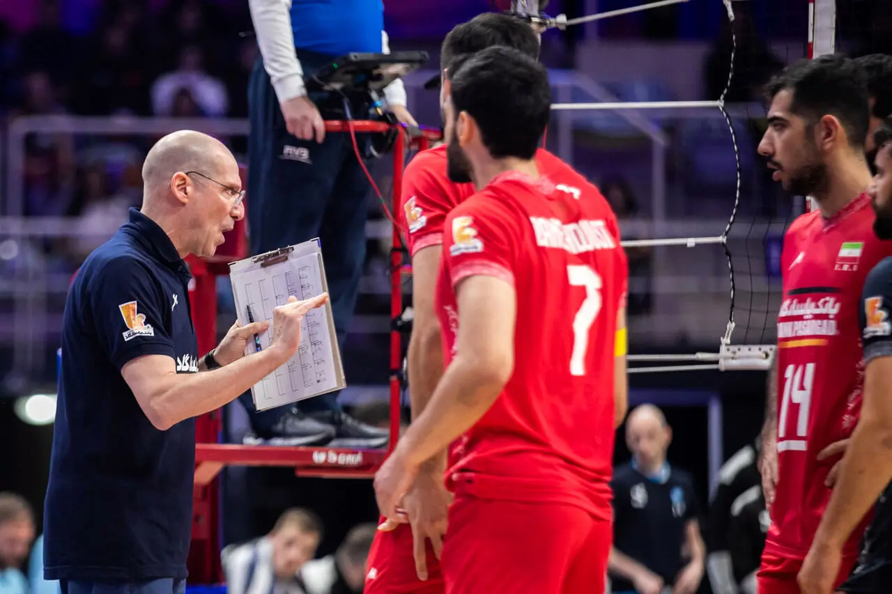 پیاتزا 30 والیبالیست را به اردوی تیم ملی دعوت کرد 1 پیاتزا 30 والیبالیست را به اردوی تیم ملی دعوت کرد