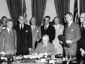 چرا ناتو تاسیس شد؟