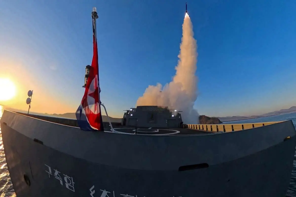 کره شمالی تلاش کرد موشک های کروز استراتژیک را از یک ناوشکن پرتاب کند