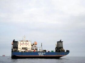 کشتی های حامل نفت ایران در بنادر هند پهلو گرفتند