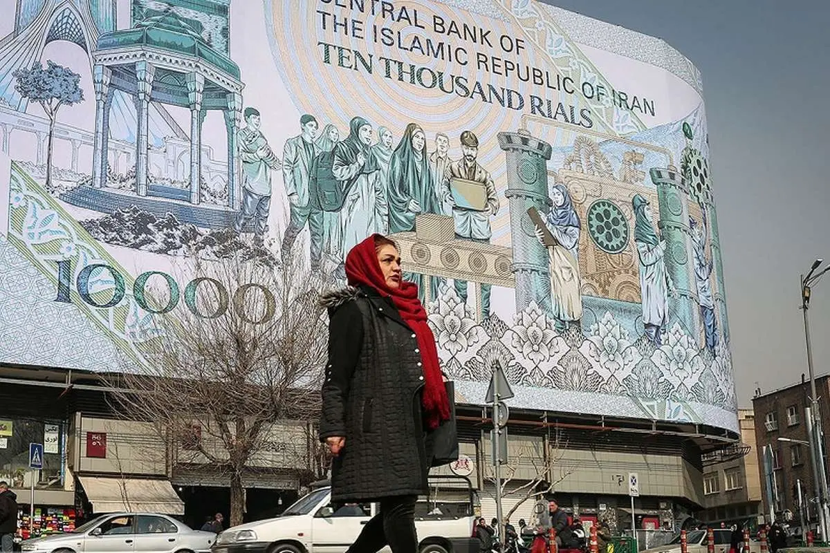 کمک دو میلیون تومانی 1405 به چه کسانی تعلق می گیرد؟