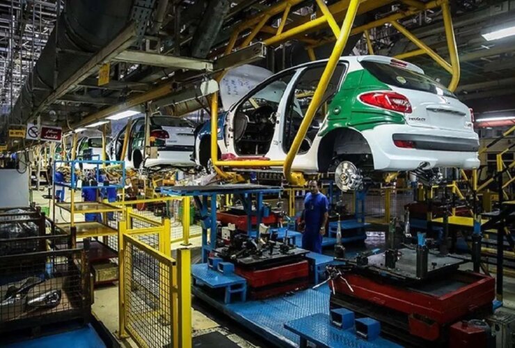 سخنگوی وزارت صمت: عامل التهاب در بازار خودرو سودجویان هستند