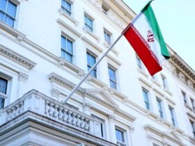 سفارت ایران در غنا با الهام از بازی GTA ترامپ را مسخره می کند!