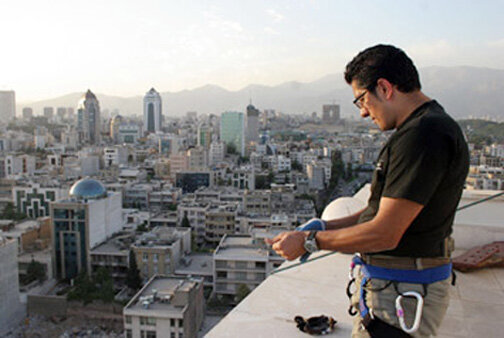 بیکاری آفت بدلکاران است
