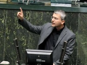 واکنش رضایی به آکسیوس: ایران ماشه را می کشد