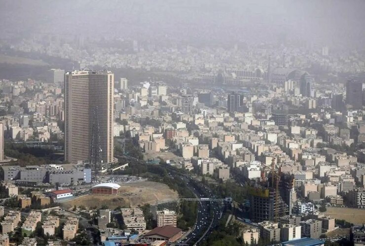 باد پدیده غالب جوی در آسمان تهران است