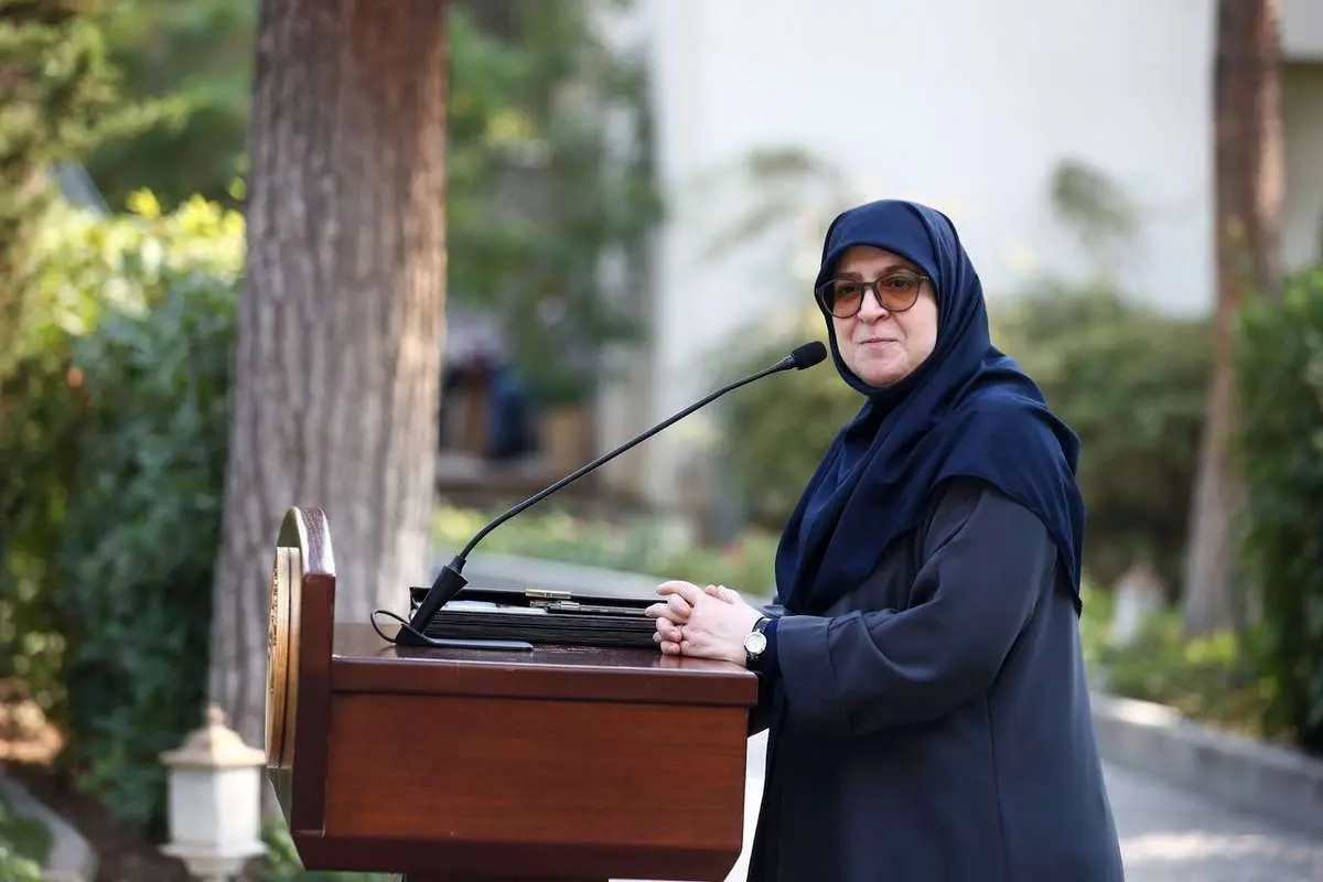 سخنگوی دولت: بیشتر تحولات امروز مرهون توجه و عنایت ویژه رهبر شهیدمان است