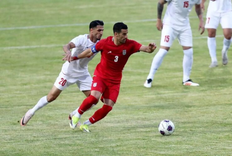 خودمان علیه خودمان؛