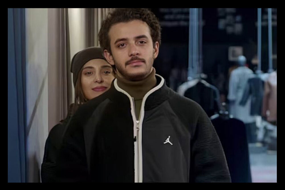 فروش 13 میلیاردی سینماها در هفته گذشته / کاهش 40 هزار نفری تماشاگران با وجود اجرای طرح نوسان قیمت بلیت