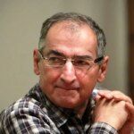 صادق زیباکلام 3 ماه از مصاحبه محروم شد