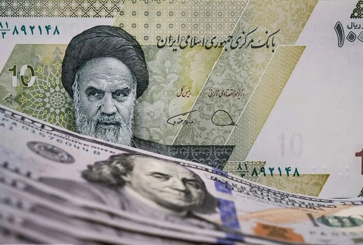 سهمیه دلار بانکی را در چند مرحله می توان خرید؟