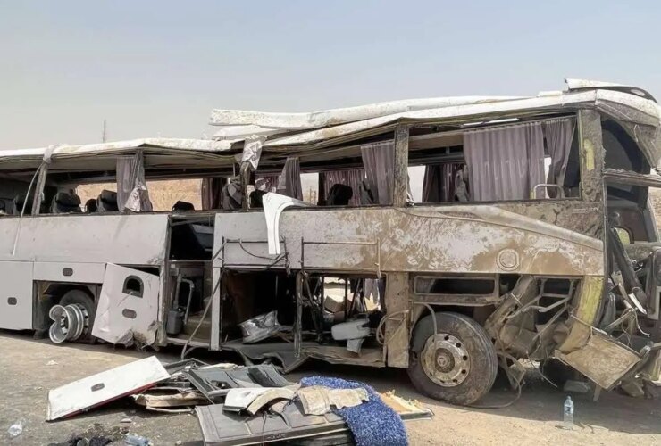 آخرین آمار واژگونی اتوبوس در عسلویه