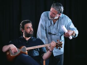 مهدی سلوکی به عنوان استاد نوازنده تار / پایان برنامه هزارمین شب در ابرکوه