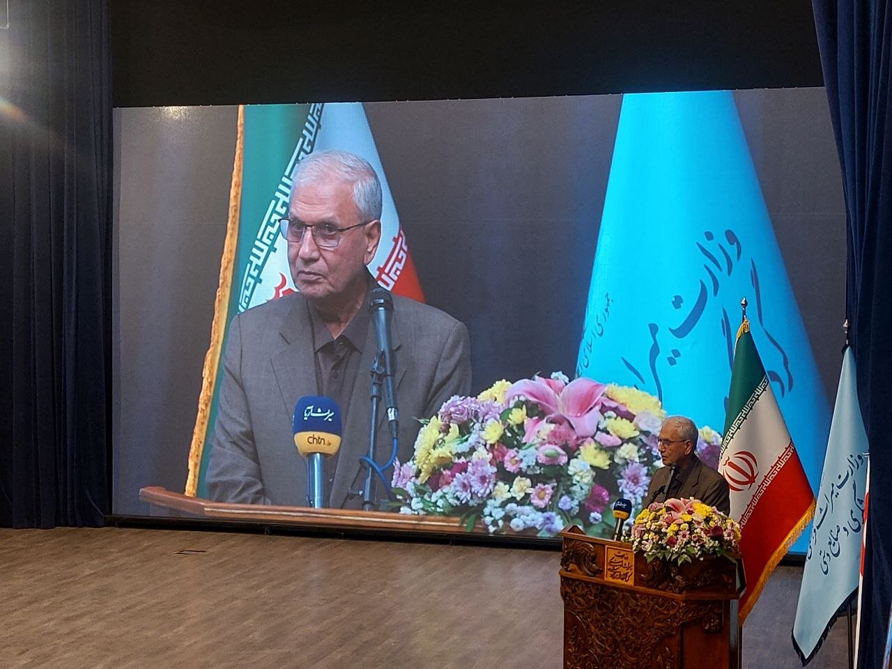 از وعده بازگشت اینترنت تا رفع محدودیت های گردشگری / 