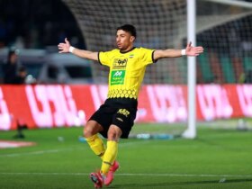 سپاهان و پرسپولیس همچنان در لیموچی هستند! 15 سپاهان و پرسپولیس همچنان در لیموچی هستند!